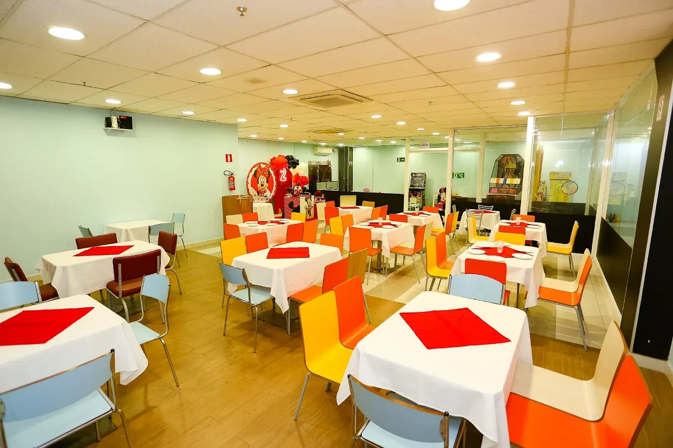 Pimpolhos Espaço Kids